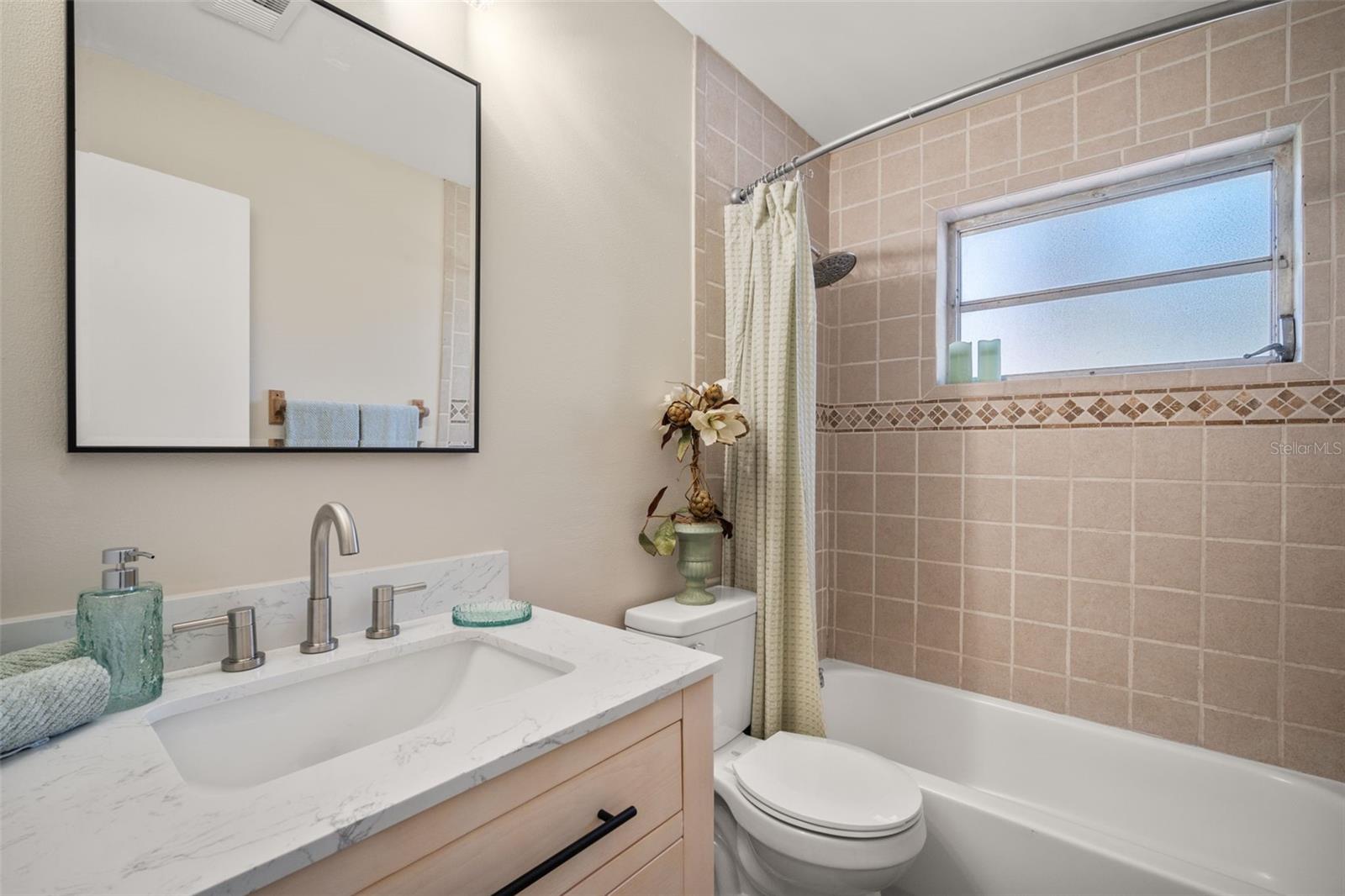 OAK RIDGE ESTATES - Residential