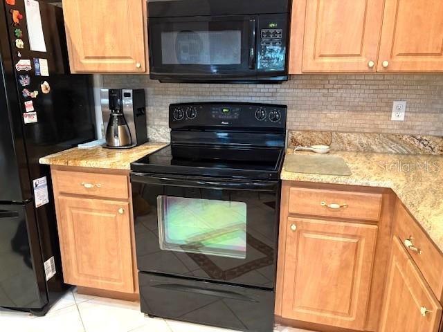 NANTUCKET IV CONDO - Residential Lease