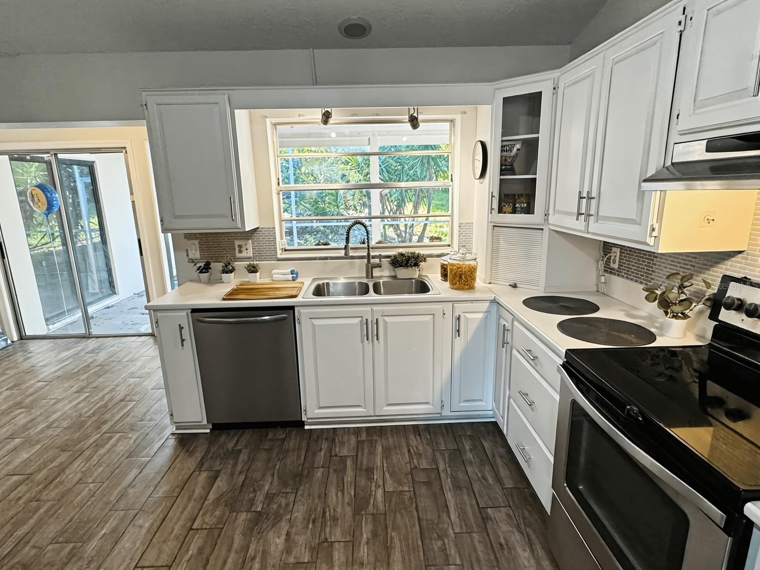 TUSCAWILLA UNIT 07 - Residential