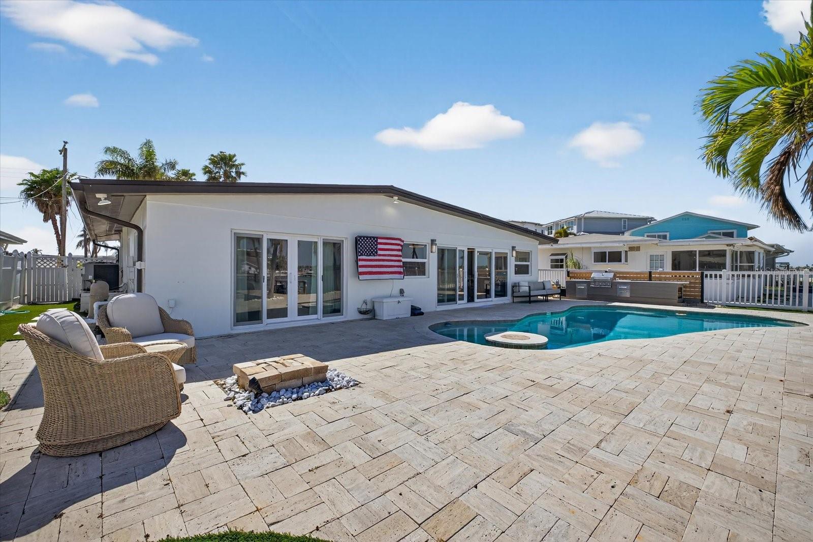 REDINGTON BEACH HOMES 6TH ADD - Residential