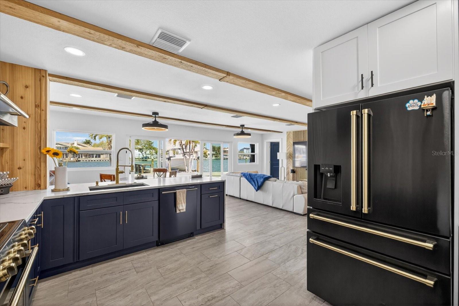 REDINGTON BEACH HOMES 6TH ADD - Residential