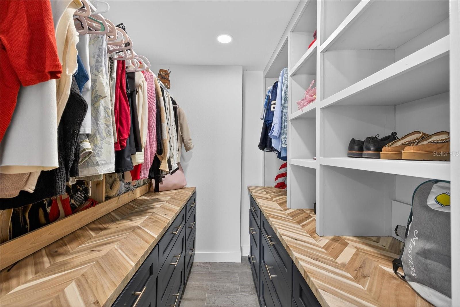 REDINGTON BEACH HOMES 6TH ADD - Residential