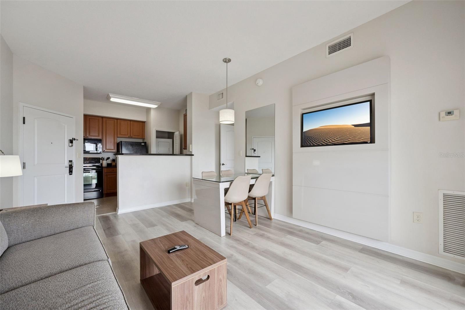 POINT ORLANDO RESORT CONDO PHASE 19512/3560 - Residential