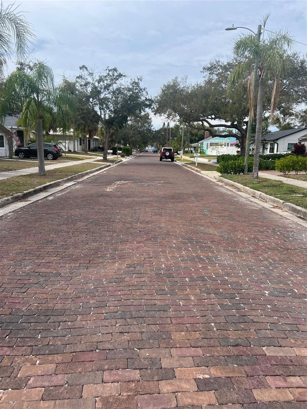 Photo of 520 Roanoke Street, Dunedin, FL 34698 (MLS # TB8464687)