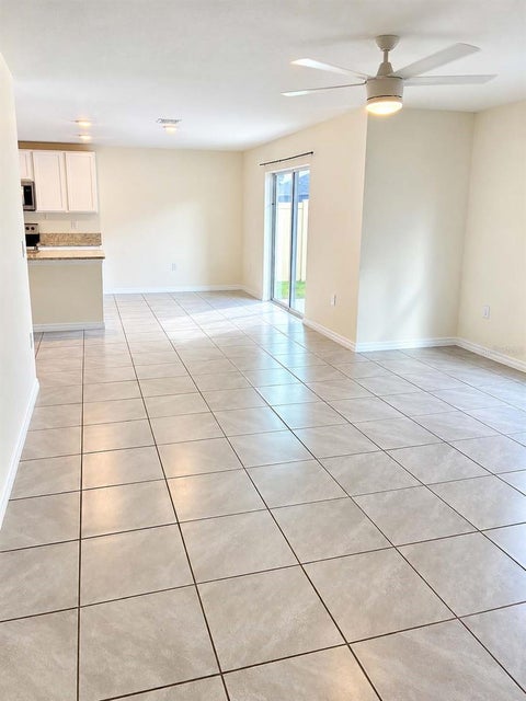 Tiny photo for 6962 SE 112 Place SE, Belleview, FL 34420 (MLS # OM735011)