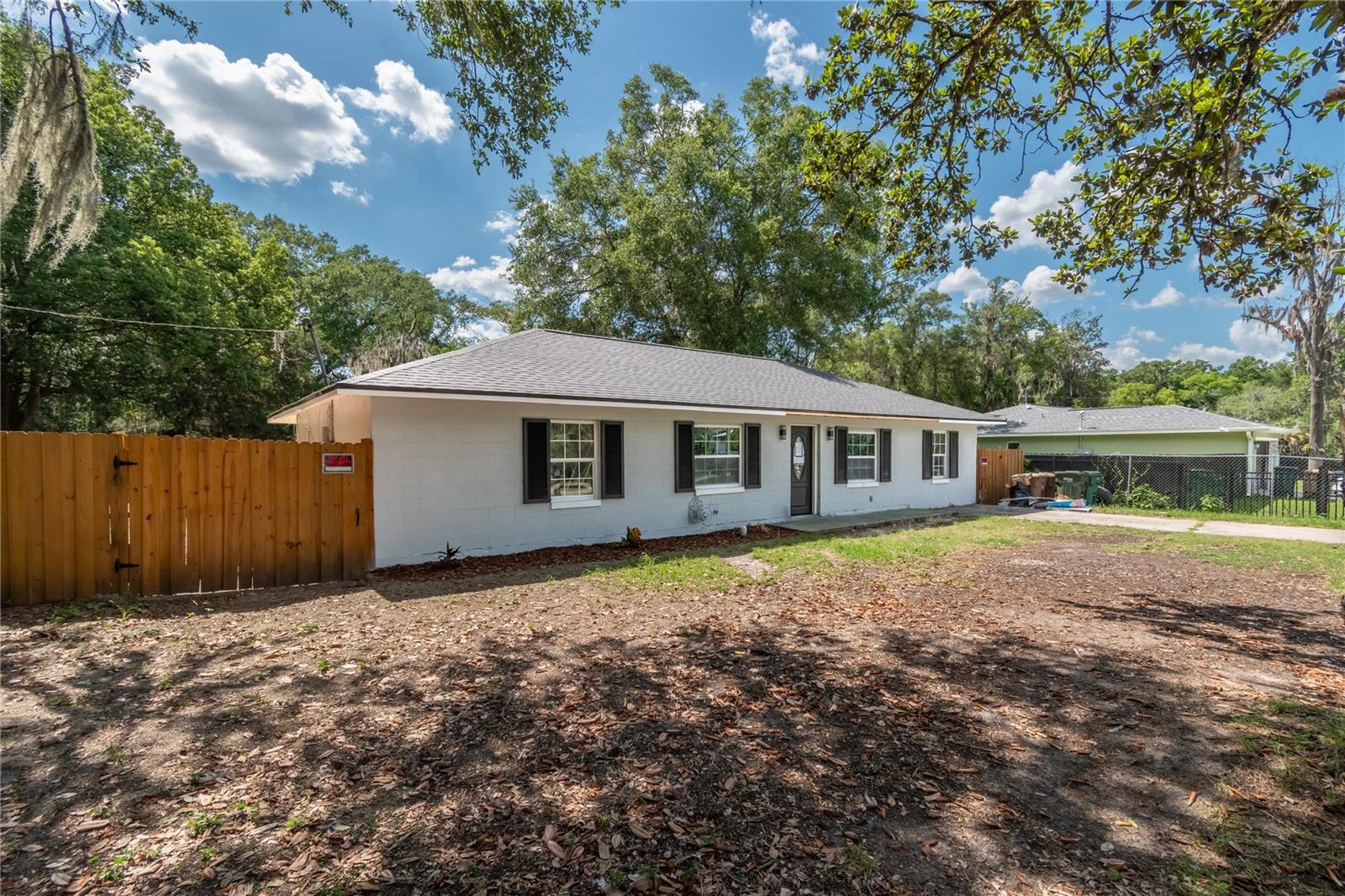 SHADY LANE - Residential