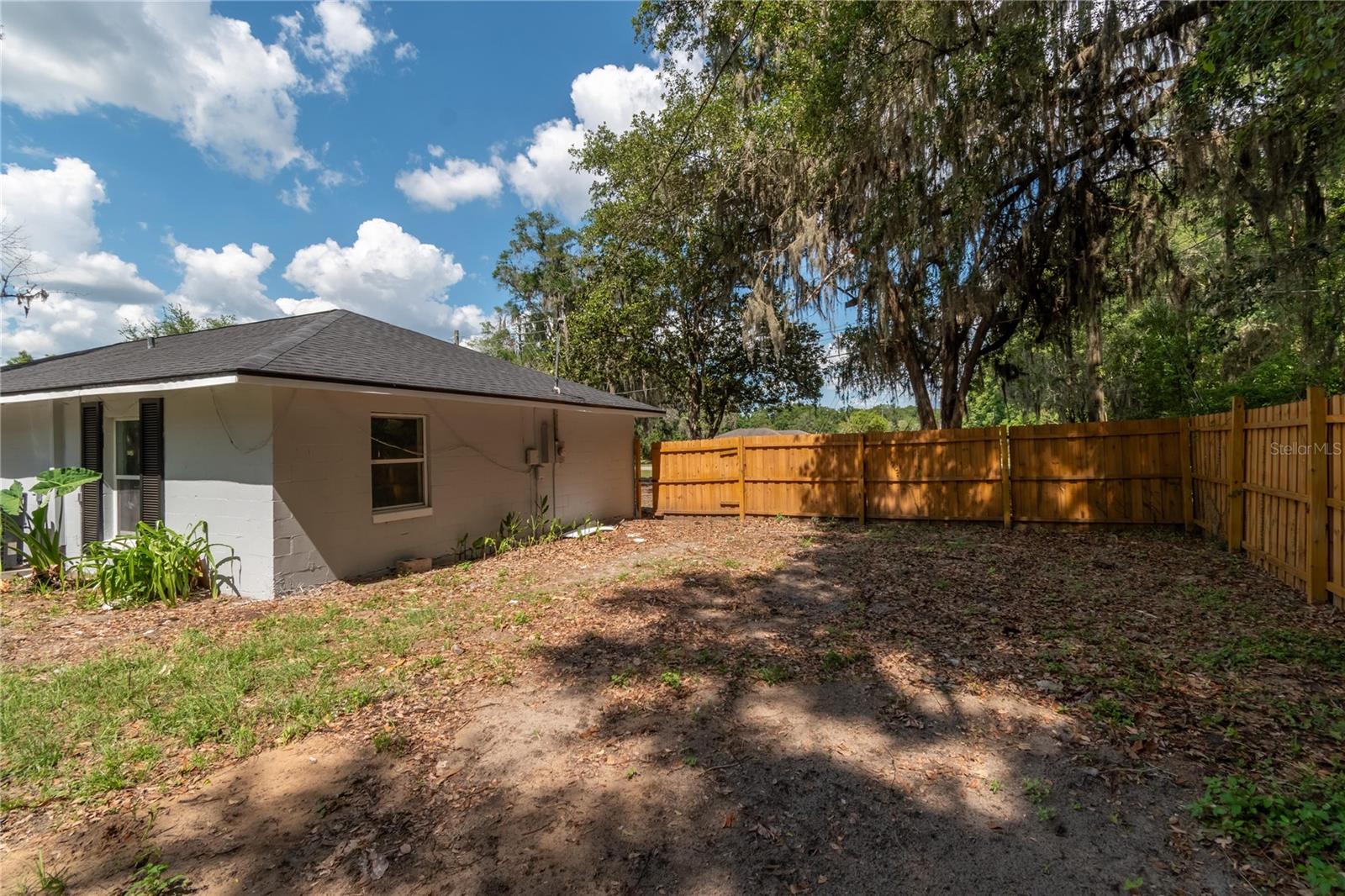 SHADY LANE - Residential