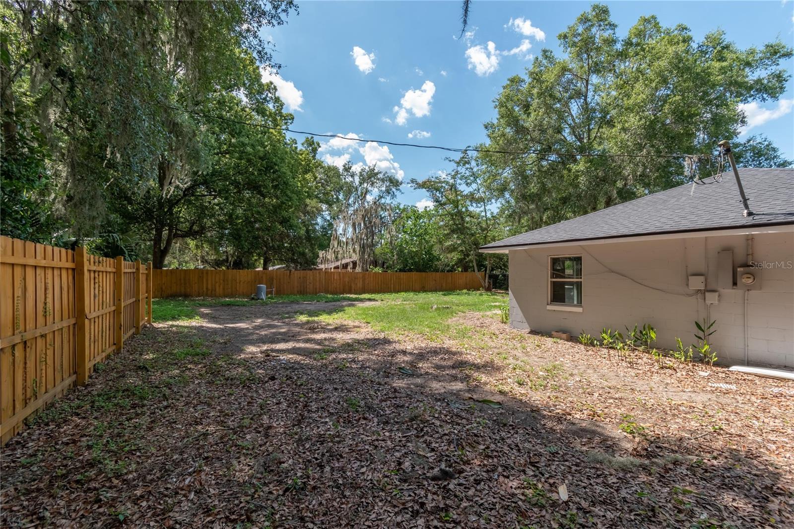 SHADY LANE - Residential