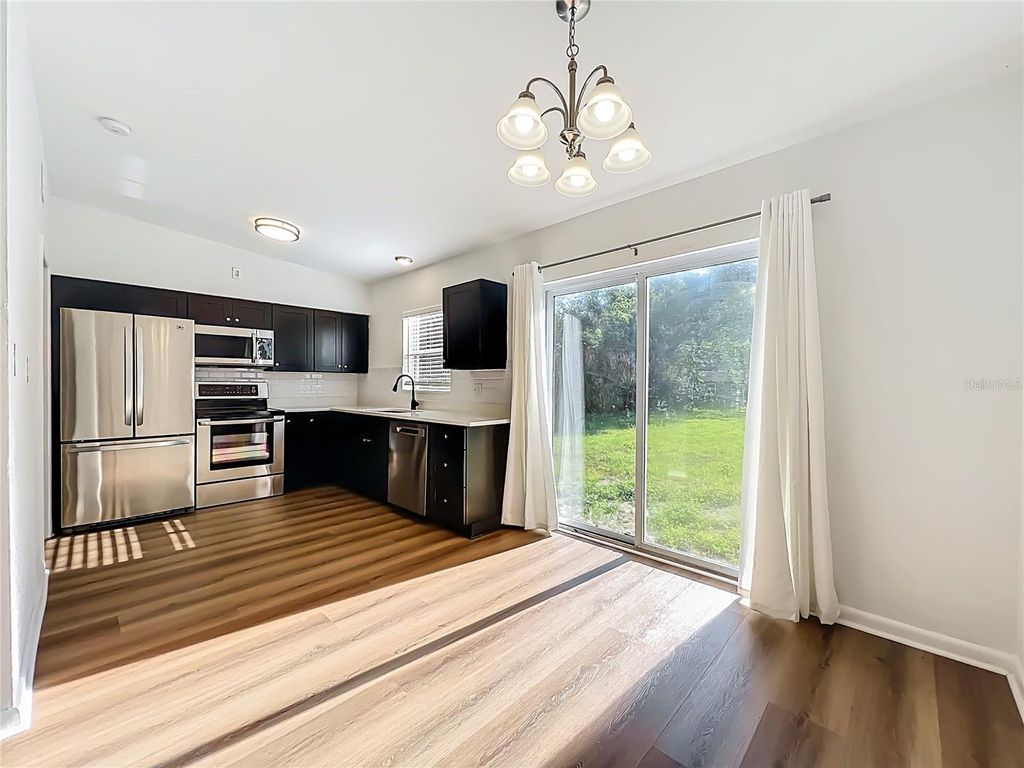 Photo of 2001 Conway Gardens Road, Orlando, FL 32806 (MLS # O6401052)