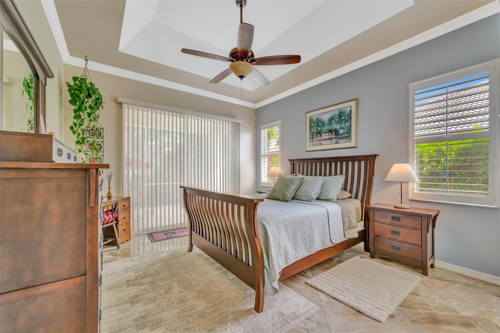 HAMPTONS UNIT 1 - Residential