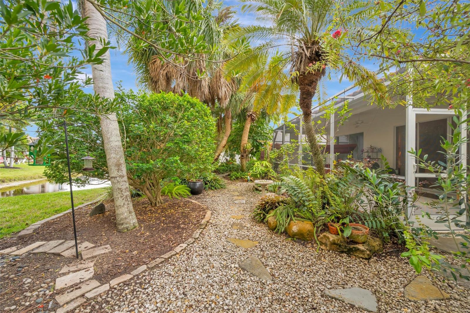 HAMPTONS UNIT 1 - Residential