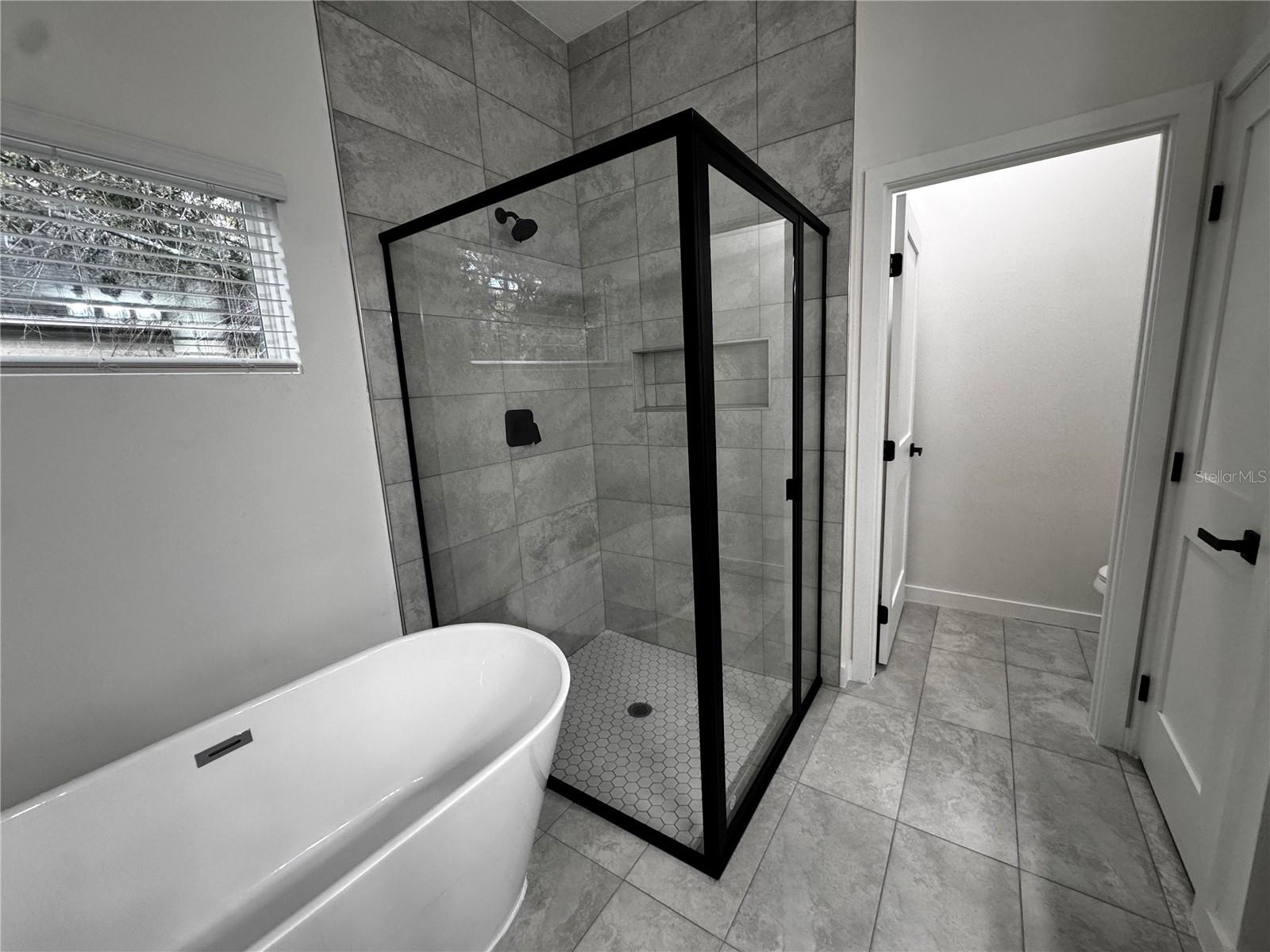 CITRUS SPGS UNIT 09 - Residential