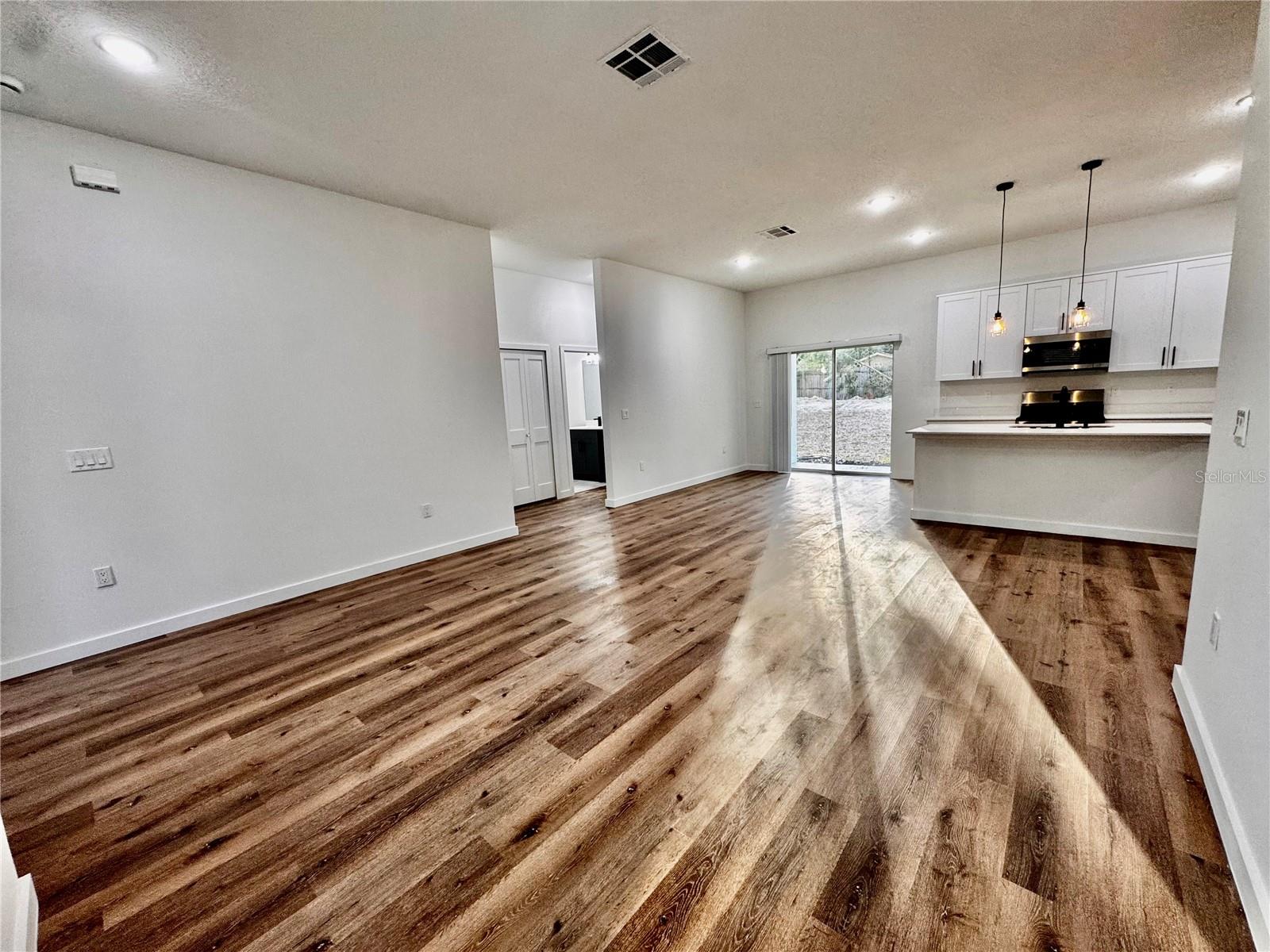 CITRUS SPGS UNIT 09 - Residential