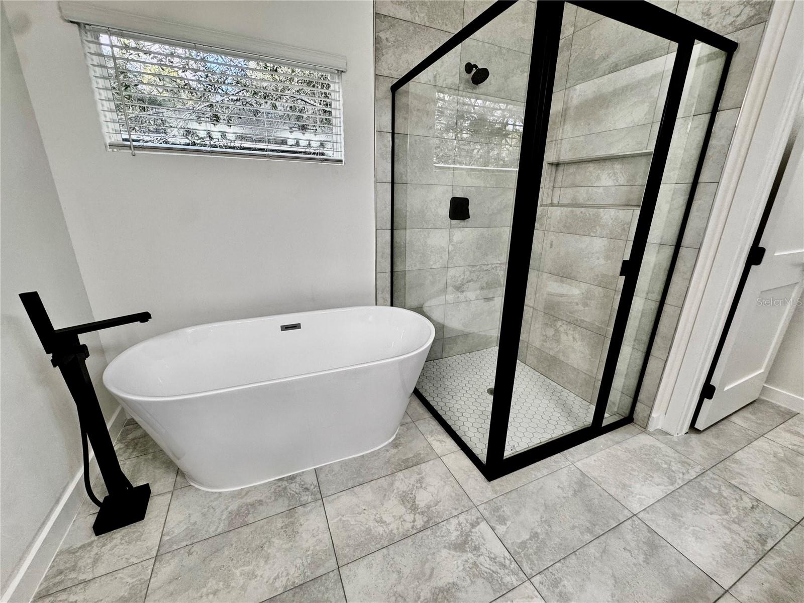 CITRUS SPGS UNIT 09 - Residential