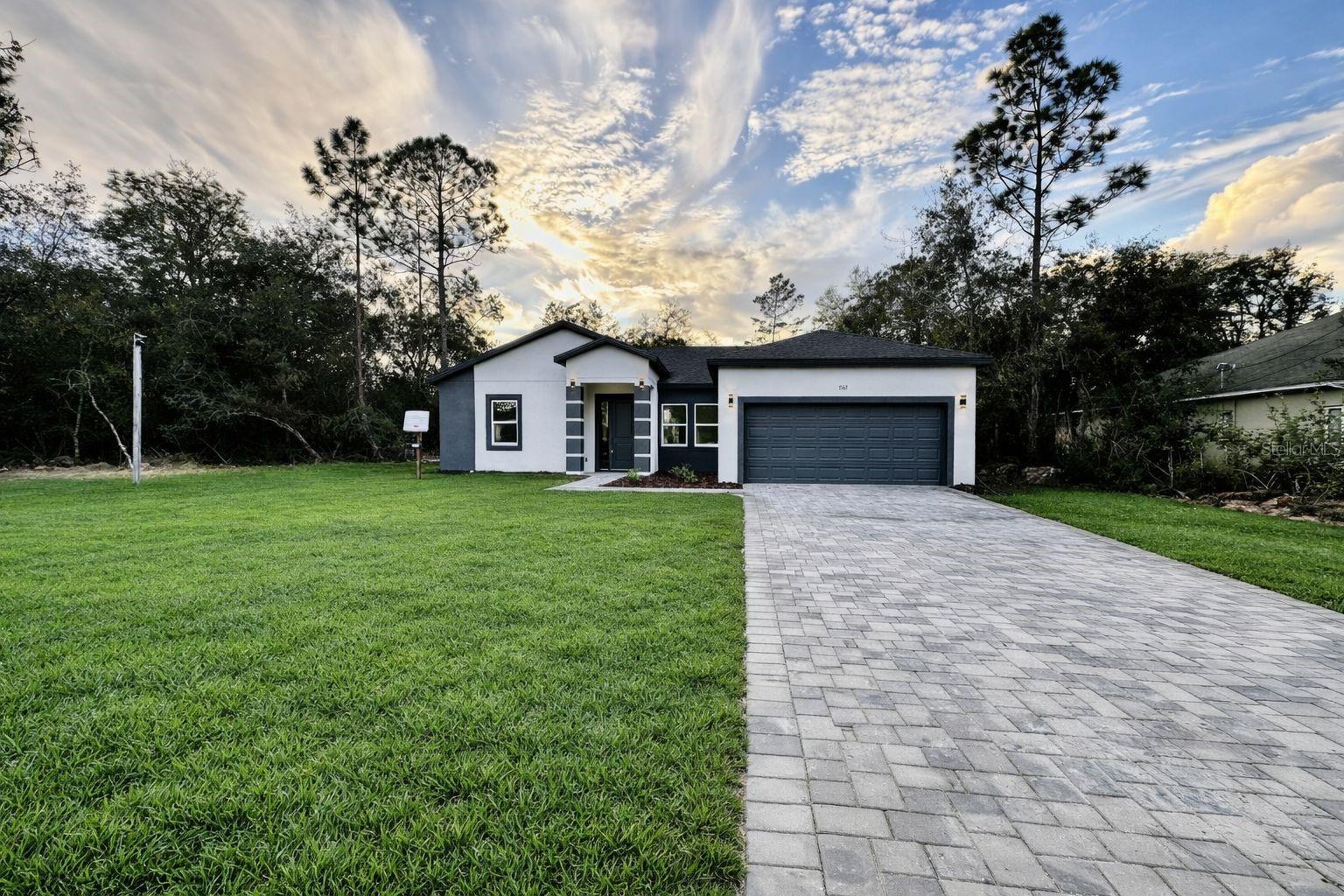 CITRUS SPGS UNIT 09 - Residential