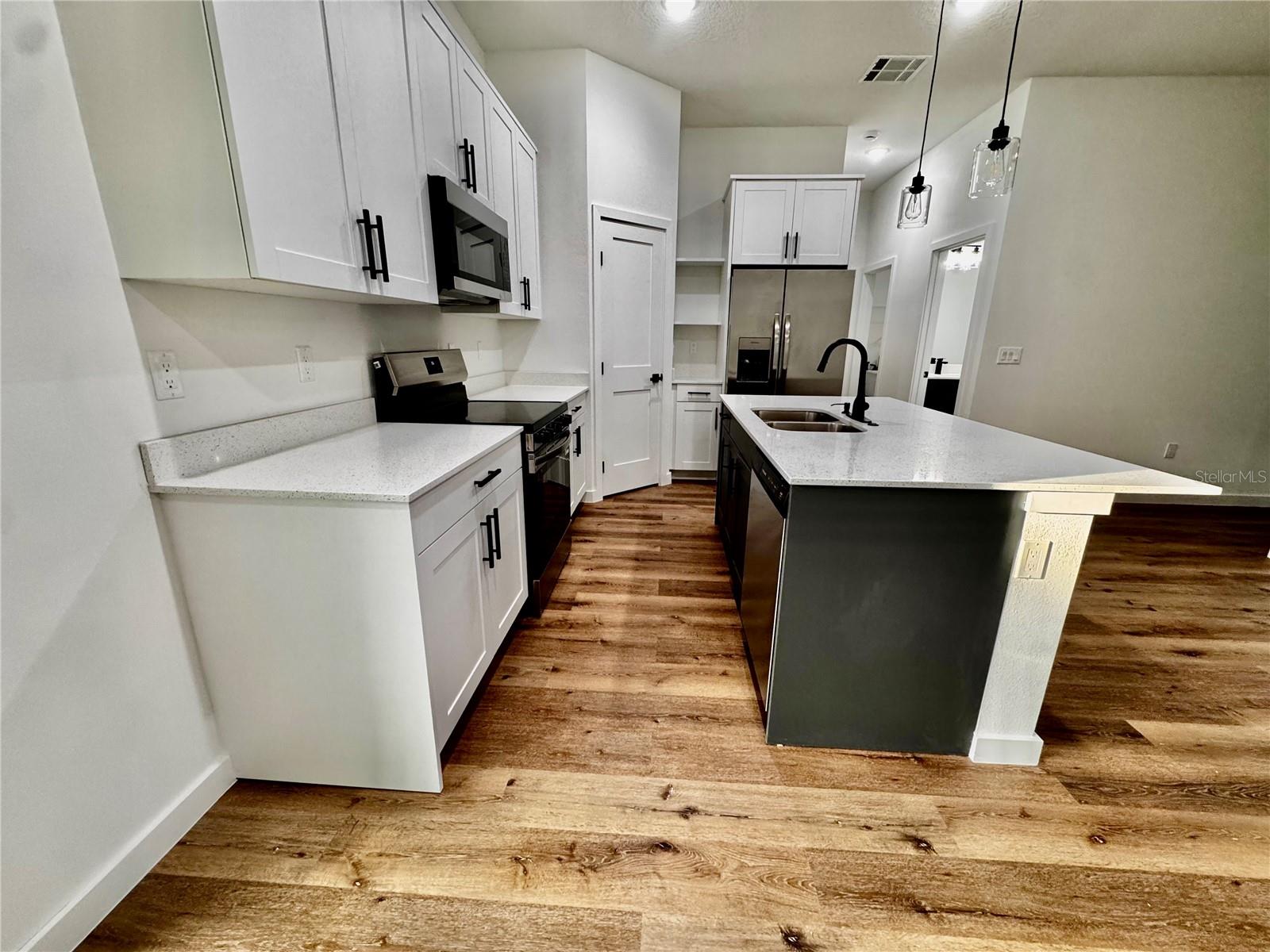 CITRUS SPGS UNIT 09 - Residential