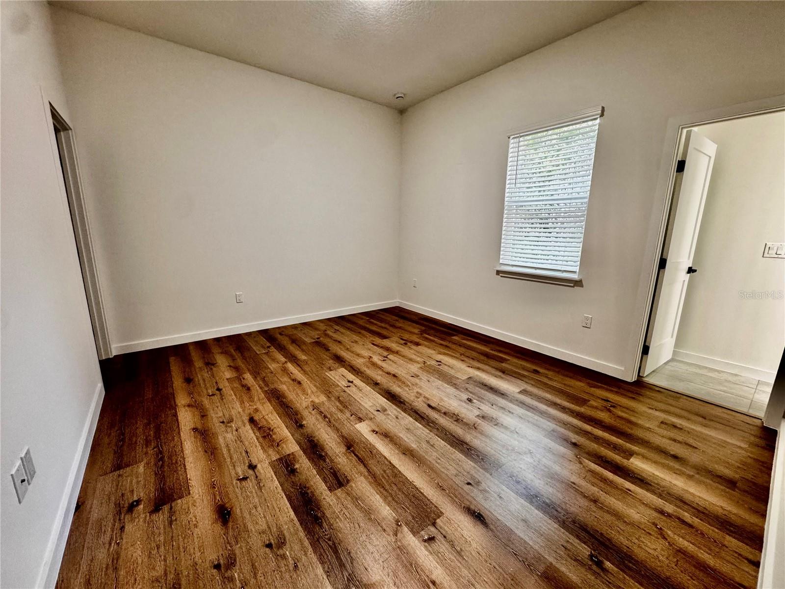 CITRUS SPGS UNIT 09 - Residential