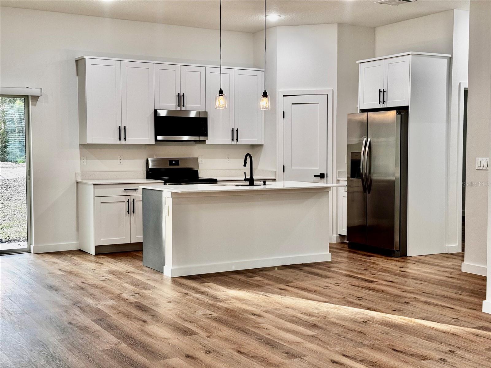 CITRUS SPGS UNIT 09 - Residential