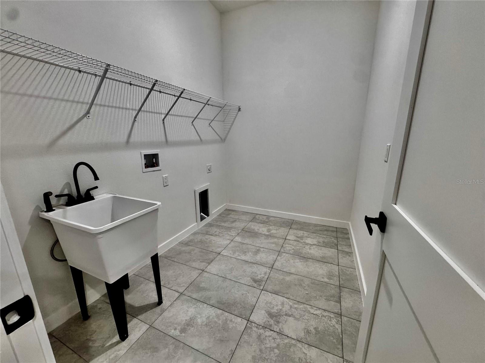 CITRUS SPGS UNIT 09 - Residential