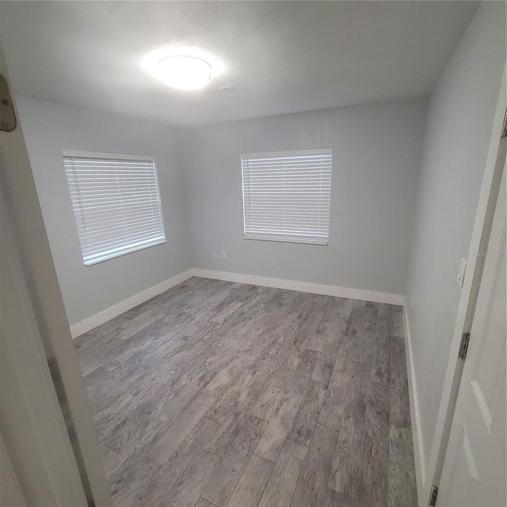 Photo of 409 S Lakeland Avenue, Orlando, FL 32805 (MLS # S5147009)