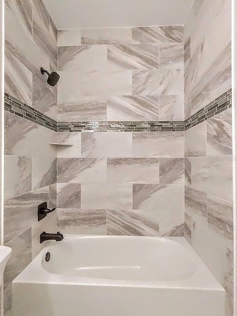 PORT CHARLOTTE SUB 20 - Residential Lease