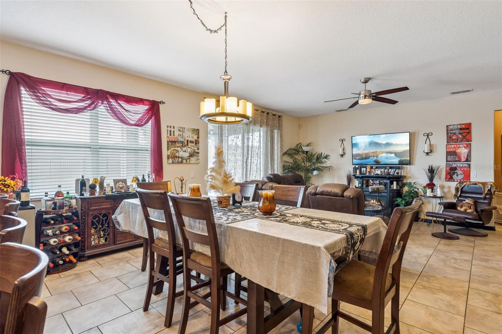 BARRINGTON ESTATES - Residential