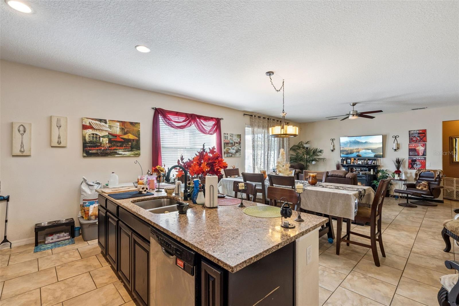 BARRINGTON ESTATES - Residential