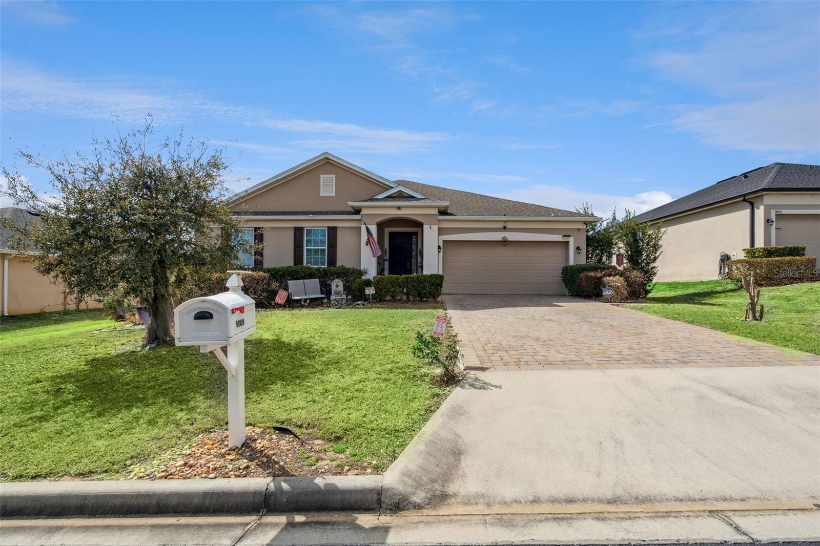 BARRINGTON ESTATES - Residential