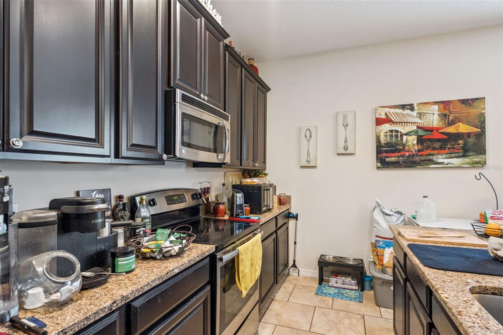 BARRINGTON ESTATES - Residential