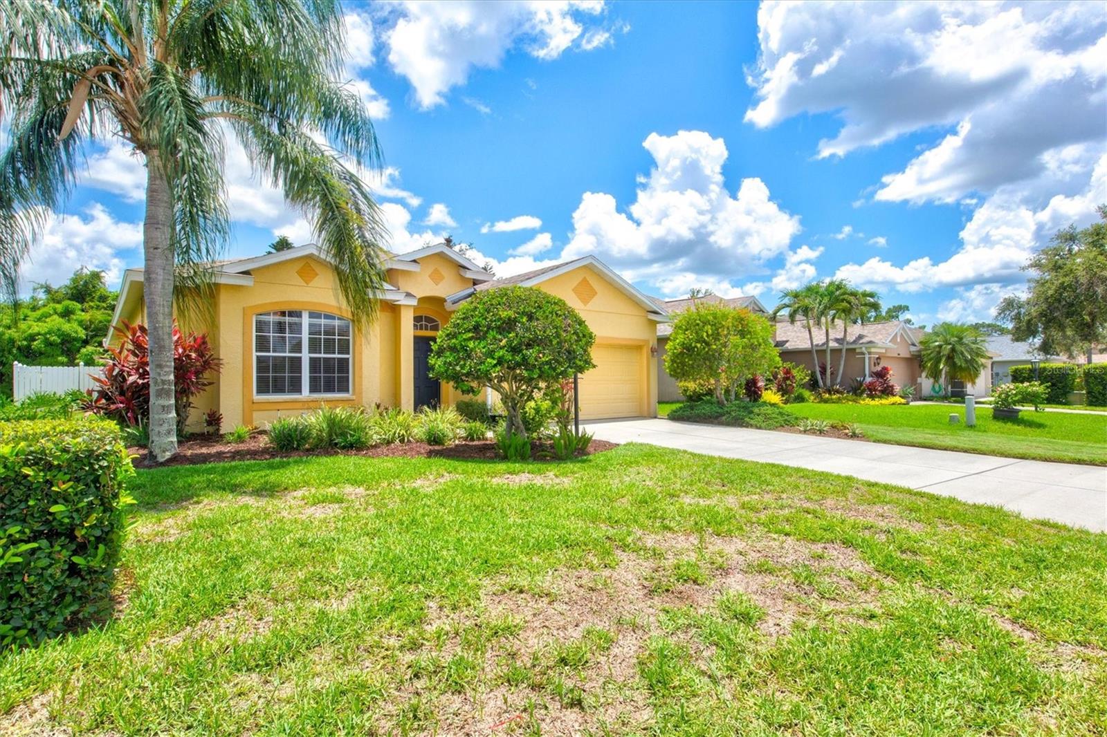 5004 CREEKSIDE TRAIL