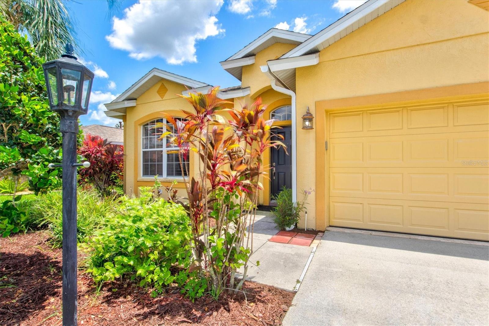 5004 CREEKSIDE TRAIL