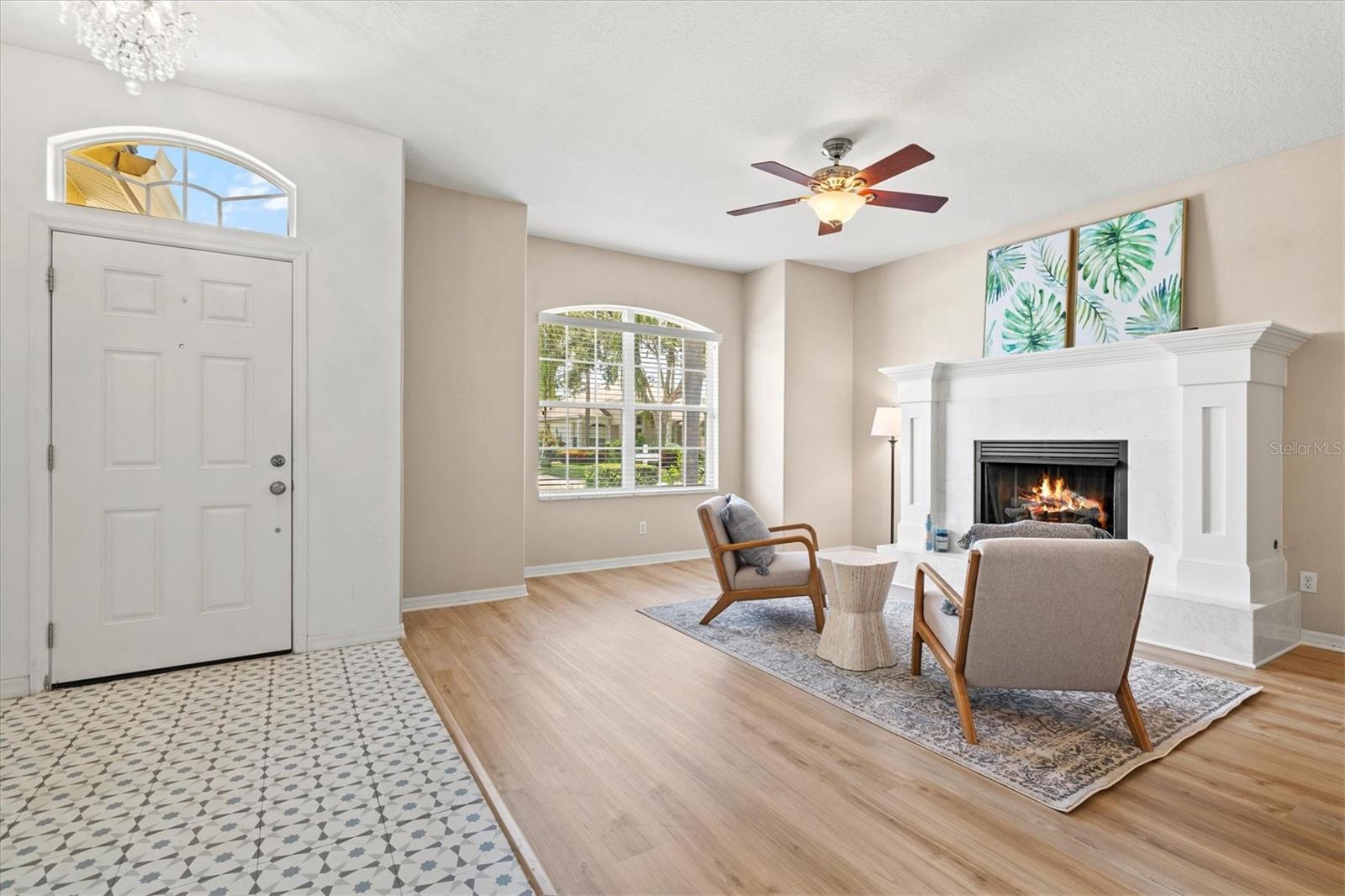 5004 CREEKSIDE TRAIL