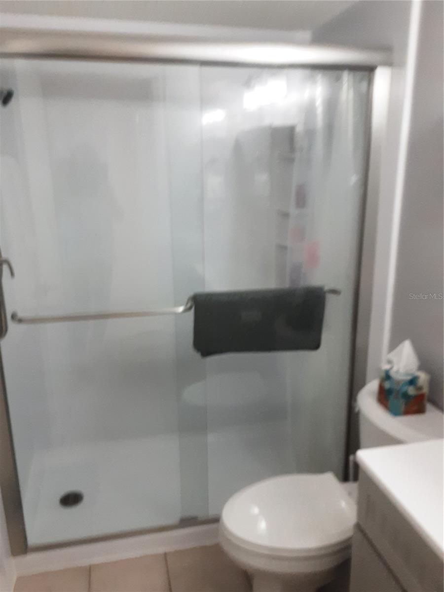 BEACON LAKES CONDO 05 - Residential