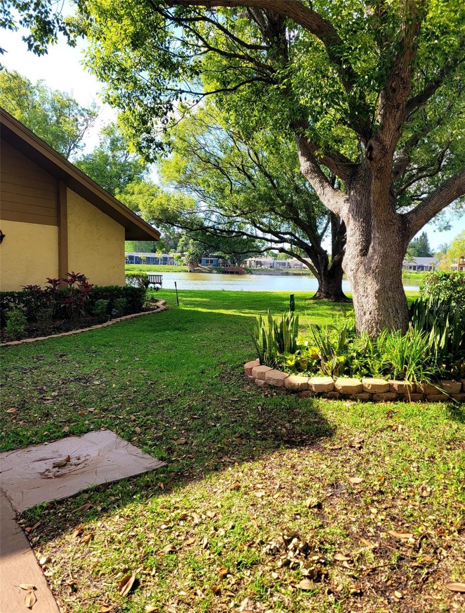 BEACON LAKES CONDO 05 - Residential