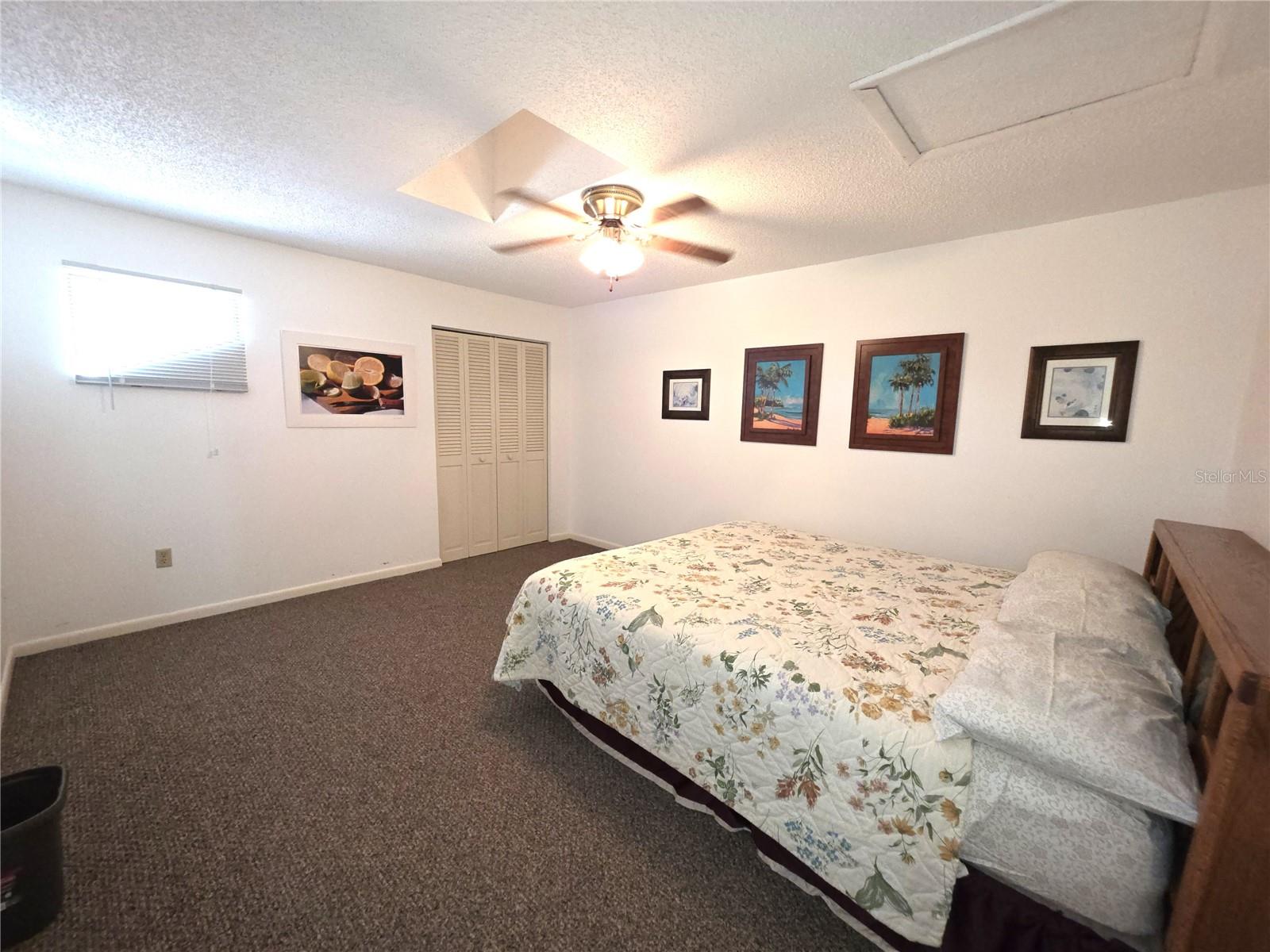 LEESBURG PALM HARBOR SUB - Residential Lease