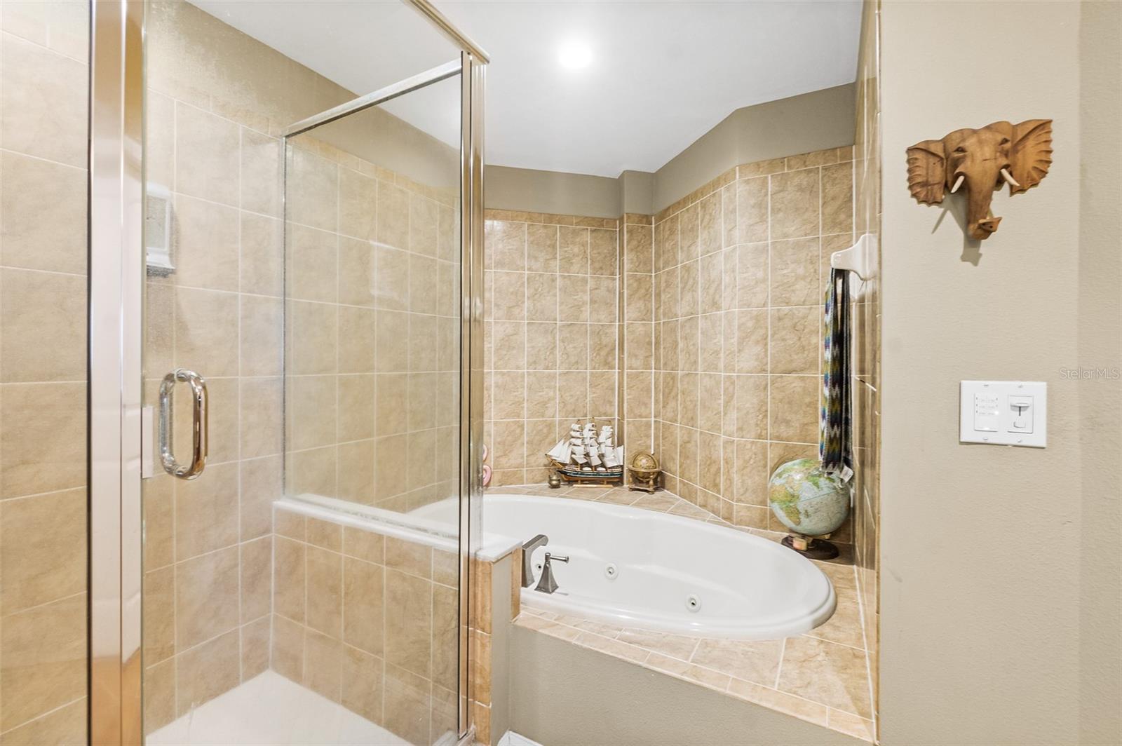 OCEAN VILLAS CONDO - Residential