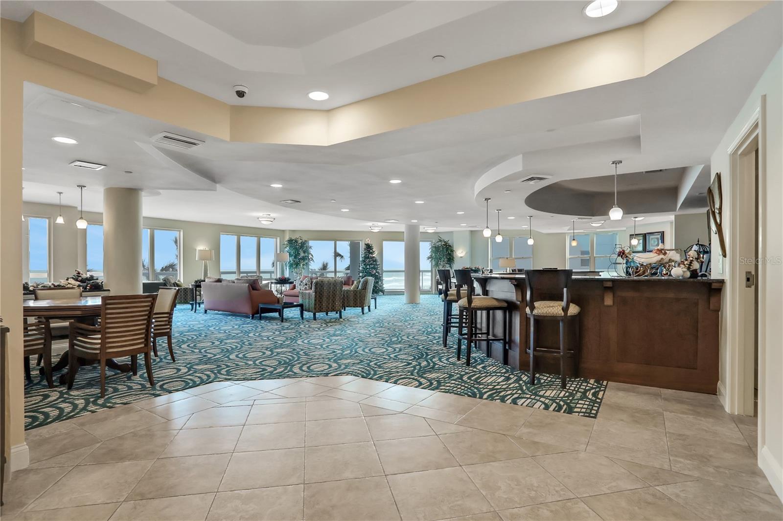 OCEAN VILLAS CONDO - Residential