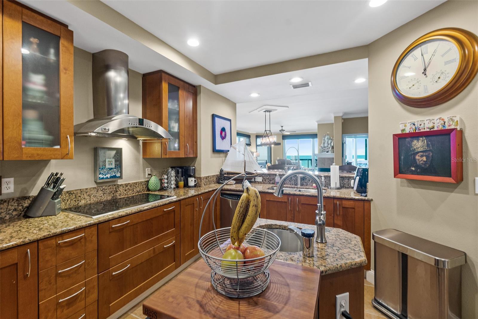 OCEAN VILLAS CONDO - Residential