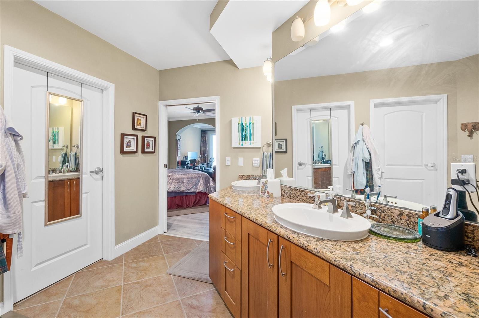 OCEAN VILLAS CONDO - Residential