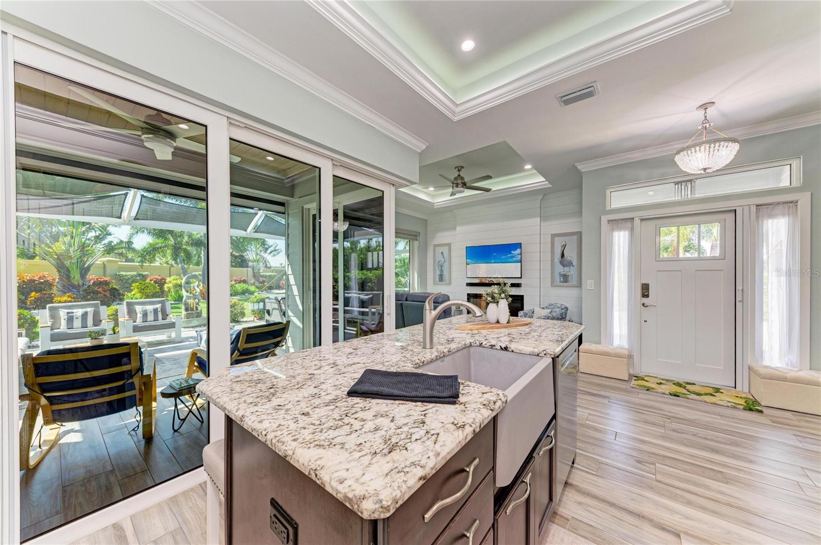 THORNTON CRK MOTORCOACH RESIDENCE - Residential