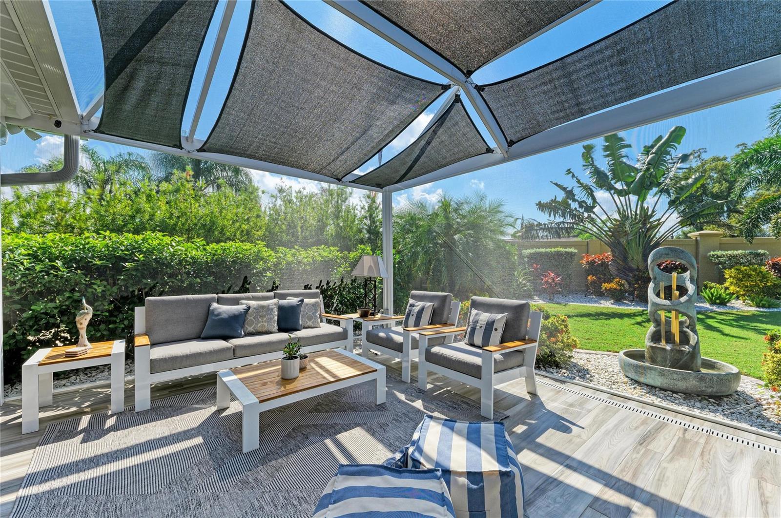 THORNTON CRK MOTORCOACH RESIDENCE - Residential