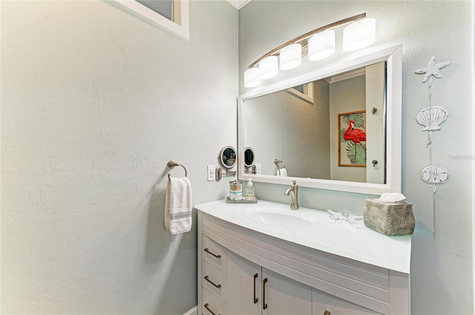 THORNTON CRK MOTORCOACH RESIDENCE - Residential