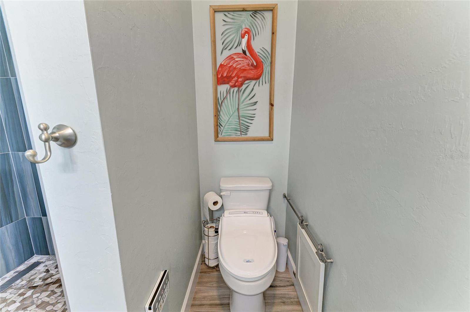 THORNTON CRK MOTORCOACH RESIDENCE - Residential