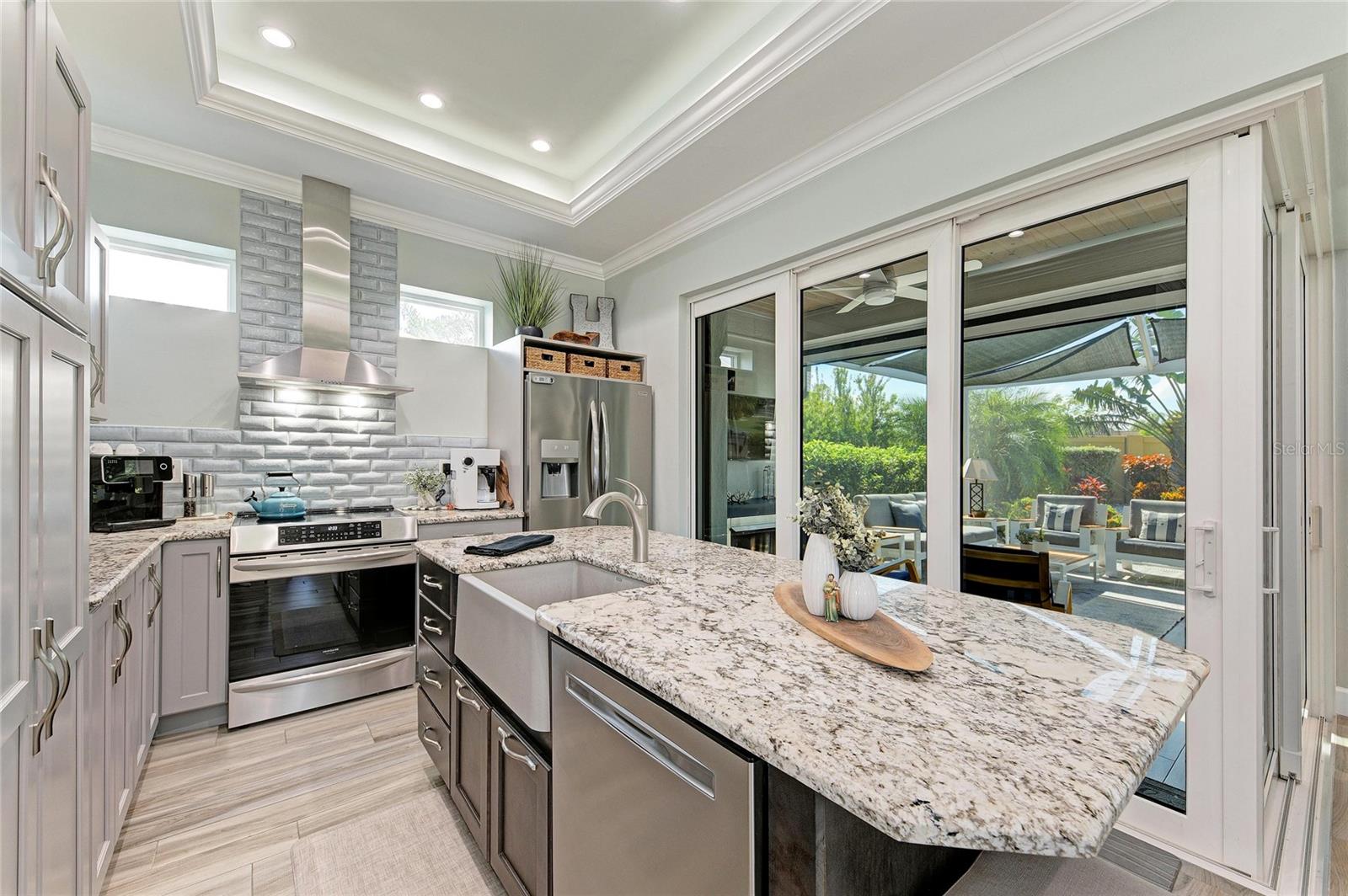 THORNTON CRK MOTORCOACH RESIDENCE - Residential