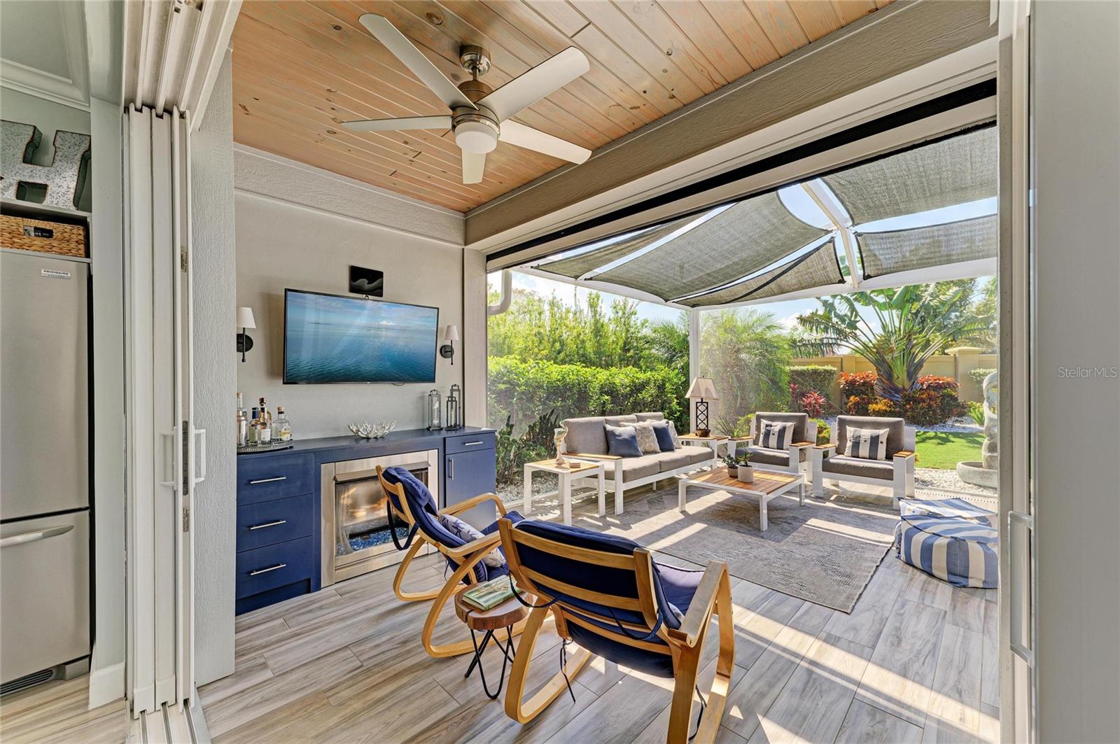 THORNTON CRK MOTORCOACH RESIDENCE - Residential