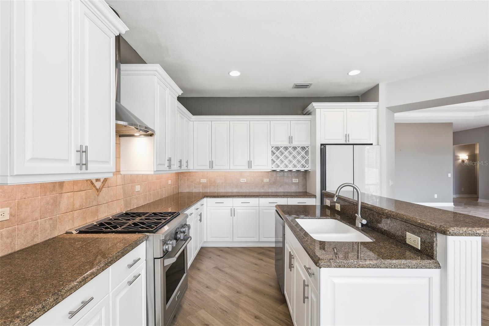 VICTORIA PARK SOUTHWEST INCREMENT - Residential Lease