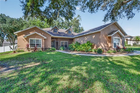 Photo of 33615 Lake Myrtle Boulevard, Leesburg, FL 34748 (MLS # G5119615)