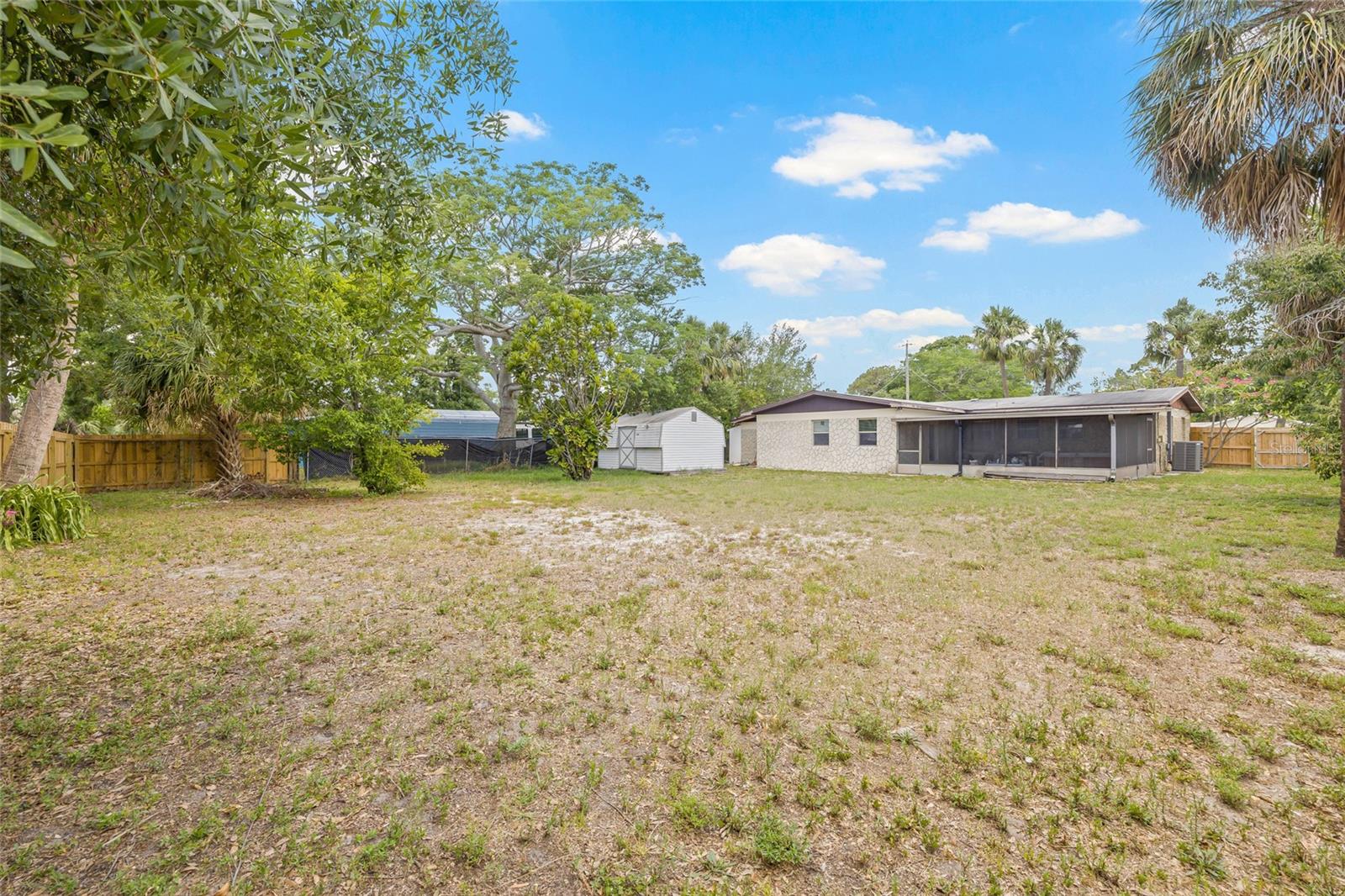 GANDY CITY 5 - Residential