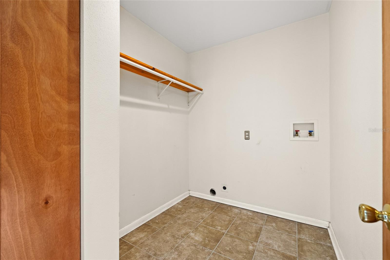 GANDY CITY 5 - Residential