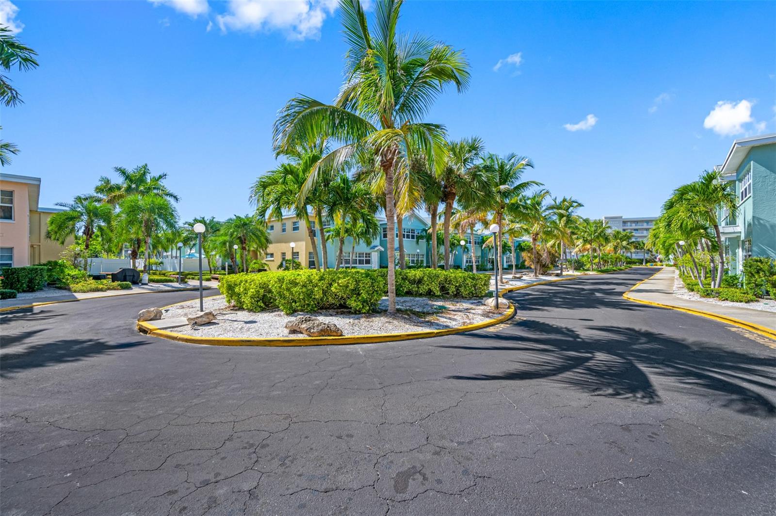 BAREFOOT BEACH RESORT OF INDIAN SHORES - Residential